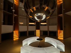 -涨巢·潮玩水疗局