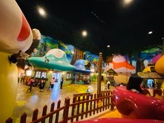 -蓝精灵乐园·世茂精灵之城主题乐园