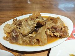 炖筋头巴脑-韩师傅老大同刀削面(北苑路店)