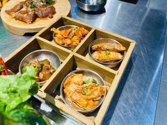 -马路牙子烧烤馄饨酒馆(望京店)