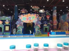 -蓝精灵乐园·世茂精灵之城主题乐园