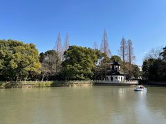 -汇龙潭