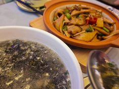 -刘姐啤酒鱼民族演艺餐厅(西街总店)