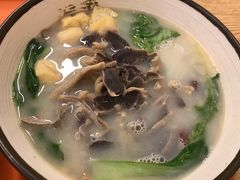 -鸭味先老鸭粉丝馆(瑞金路二号四号小区店)