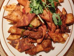 -纳鲁孜·新疆特色餐厅(上海悦荟广场店)