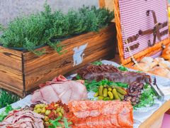 -上海明天广场JW万豪酒店