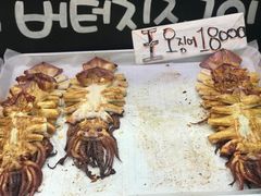 -西归浦每天偶来市场