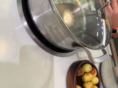 -喃喃椰·糟粕醋·椰子鸡火锅(七堡花园店)