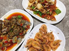 -四川小胡子海鲜(丁村万人海鲜广场店)