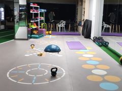 -CXFIT 陈徐健身工作室(凯旋店)