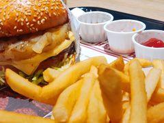 -The Habit Burger Grill 哈比特汉堡(复兴soho店)