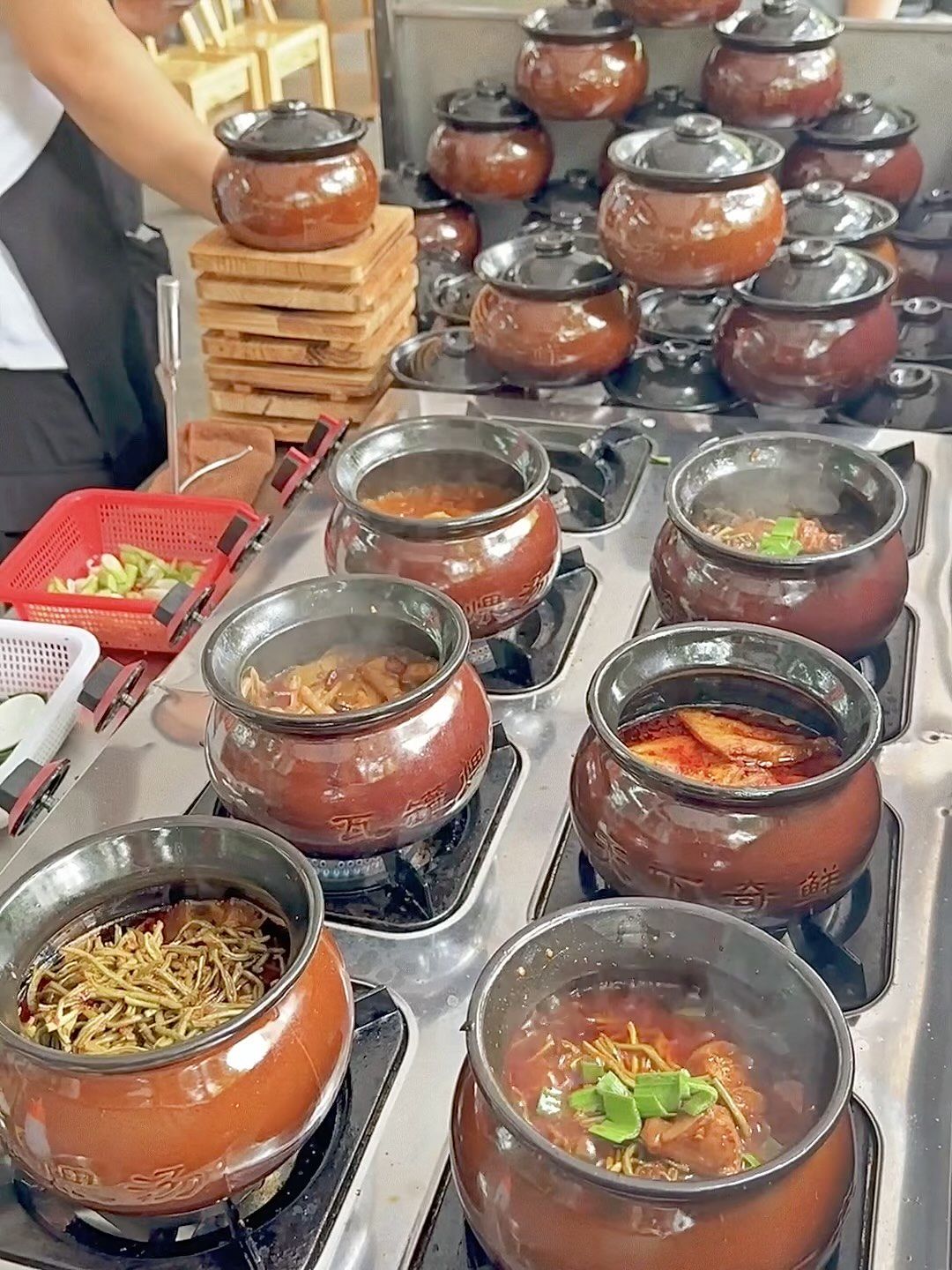 衡阳首家  !瓦罐煨菜 !好吃不贵