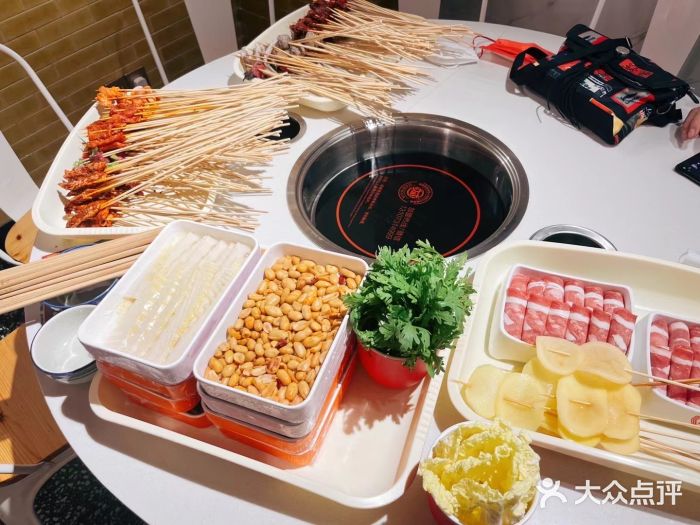 大斌家串串火锅图片