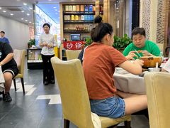 -粤盛海鲜平价店(洛溪食街店)