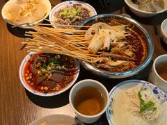 -肖四女乐山跷脚牛肉(南汇大学城生活广场店)