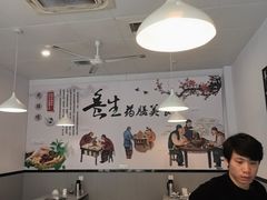 -光头药膳鸡(莱茵小镇店)