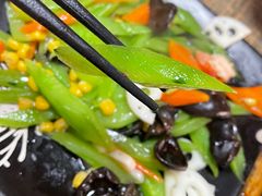 -花食间餐吧(远大购物中心群力店)