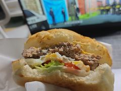-必胜客(大宁路店)