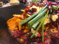 红锅-周幺妹重庆老火锅(银泰城总店)