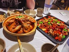-巴厘龙虾·榜首油焖大虾(音乐学院·沿江酒馆店)