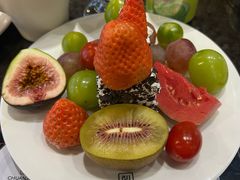 -川骄海鲜自助(王府井奥莱UP TOWN店原世界之花店)