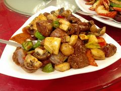 蘑菇炒牛肉粒-豪庭皇朝