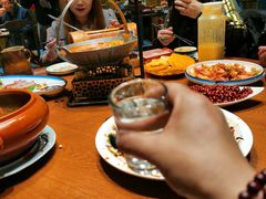 -老滇山寨•云南特色菜•地方菜•民族风情歌舞表演(金碧店)