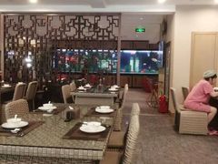 -弘安丽水温泉酒店