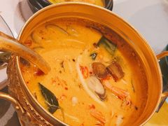 -玖月时尚泰式餐厅