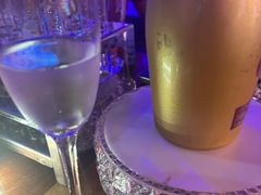 -喜鹊音乐酒馆(西街店)