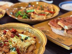 -老来福·非遗酸汤兔(凯旋路店)