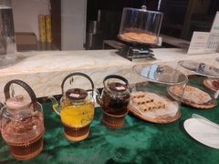 -裕龙汤泉