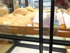 吞拿鱼卷-圣安娜饼屋(信和广场店)