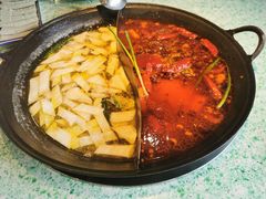 -鸿姐老火锅(疁城新天地店)