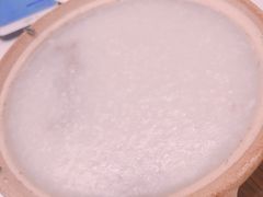 -新大咀港式茶餐厅(宝山万达店)