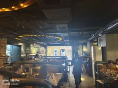 -麦凯伦烧烤·精酿超级工厂店(金桥总店)