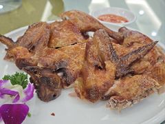 -泉龙渔村·粤式早茶·金牌烧鹅(中山三乡店)