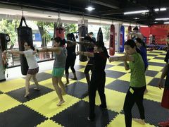 -拳盛时代拳击俱乐部(北京路店)