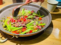猫儿山的小黄牛-吃饭皇帝大·土家民族菜(温州万象城店)