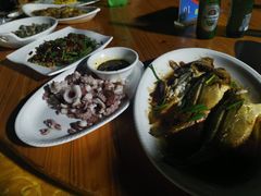 -胖大嫂渔家排档(半边山店)