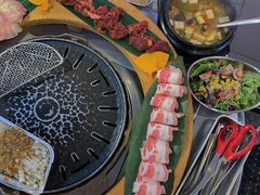 烤肉呼啦圈-玄希浪漫厨房·韩料烤肉(湖滨银泰in77店)