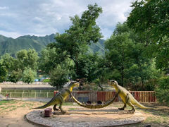 -百里山水画廊-恐龙游乐园