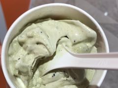 -DQ·蛋糕·冰淇淋(虹口龙之梦店)