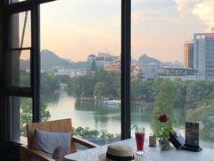 -忆咖啡观景餐厅(桂林象山公园店)