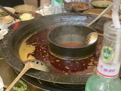 -黄潇洒老火锅(九眼桥宏济巷店)