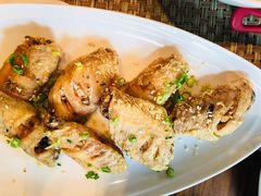 -Chom Cafe and Restaurant