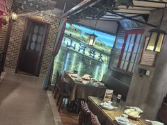 -东口码头·烧鸽子·鱼头泡饼·地方菜(金鹰悦城店)