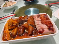 -金时代顺风大酒店(临港百联店)