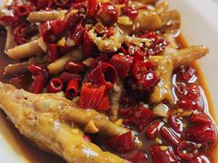 网红麻辣凤爪-大孩龙虾(体育场旗舰店)