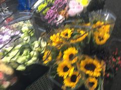 -吴山路夜市